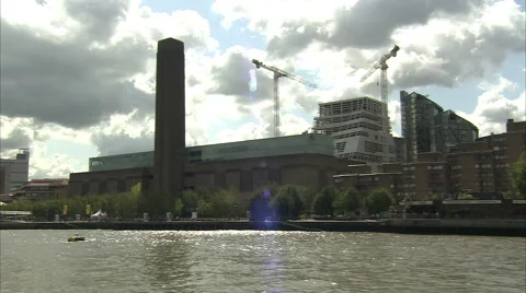Passing Tate Modern Stock Footage 43434043