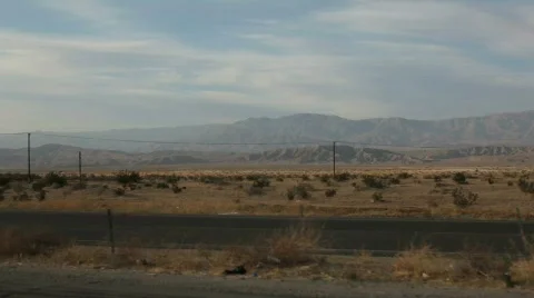 Passing through the desert 動画素材 587920