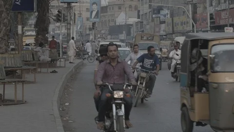 Passing vehicles Video stock 102219504