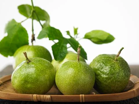 Passion fruit with leaf Stock-Fotos