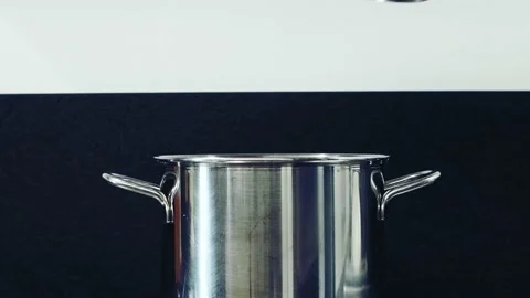 Passive cooking, good practices. Energy savings cooking Stock Footage 219416352