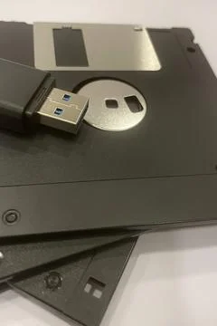 From Past to Present. The Evolution of Data Storage. 스톡 사진