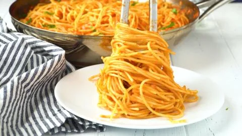 Pasta Closeup of process of making cooking Penne pasta Foto stock