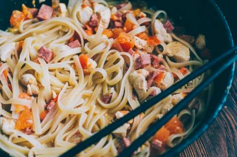 Pasta In Pan Stock Photos