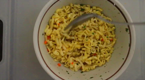 The pasta in plate Stock-Footage 68615115