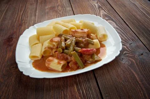 Pasta rigatoni Фото