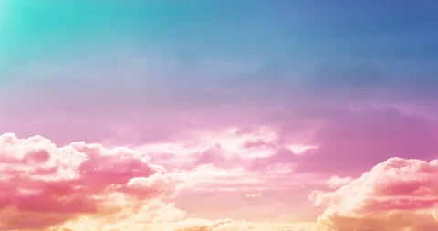Pastel colors of the multi-colored sky with running clouds. 库存影片 237743490