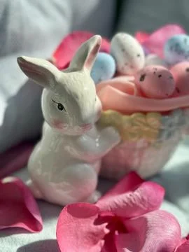 Pastel Easter Eggs and Cute Rabbit Foto stock