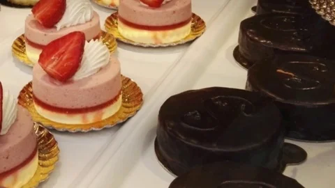 Pastries tracking shot Video stock 75790346