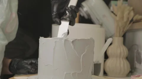 Pastry chef decorating a cake Stock Footage 280026365