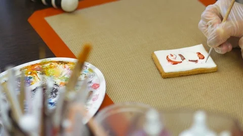 The pastry chef skillfully performs holiday order. Stock Footage 83139092