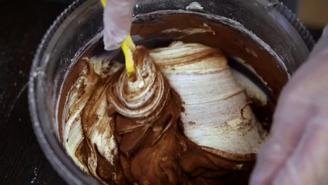 The pastry chef skillfully performs holiday order. Stock-Footage 83250824