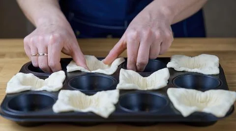 Pastry stuffed in a baking dish. Stock-Fotos