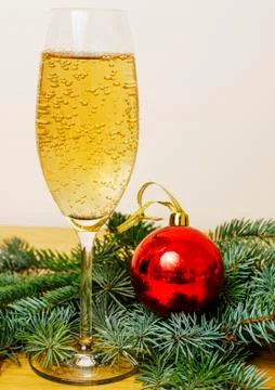 Patch of white gift boxes with red ribbon chistmass gifts waitin Fotos de archivo