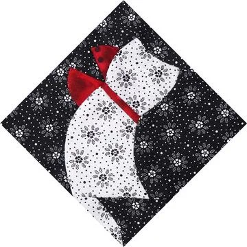 Patchwork block white cat from pieces of fabrics 스톡 사진