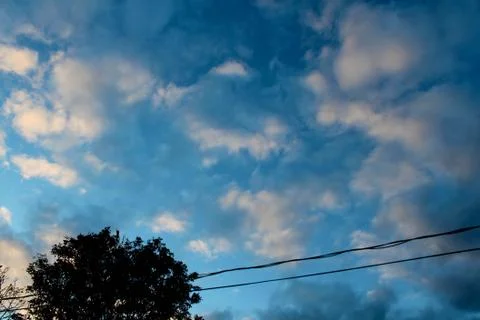 Patchy Sky 写真素材