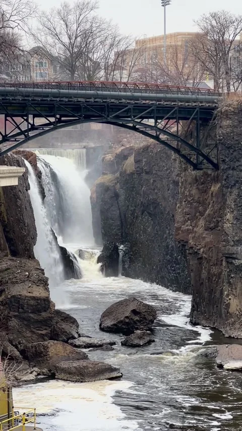 Paterson Waterfall in NJ on a Cloudy Day in March Stock Footage 314012272