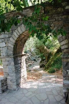 The path of the centaurs (after Cyclone Daniel) Portaria Pelion Greece 스톡 사진