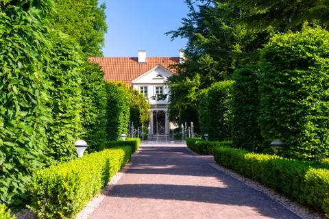 Path in the garden Stock-Fotos