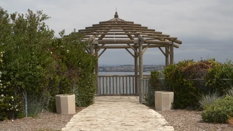 Path to a gazebo overlooking the ocean 스톡 동영상 108592609