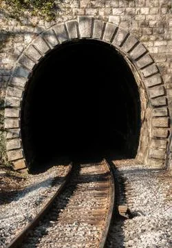 Path Into the railway tunnel Foto stock