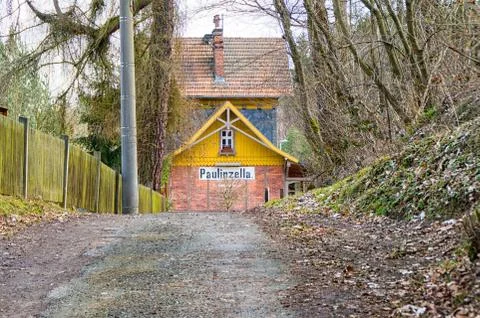 Path to the station in Paulinzella in Thuringia Foto stock