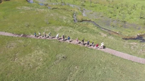 A path through the swamp to the geyser lake in the Altai. 動画素材 150423343