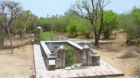 Pathway to Small Bawdi with Gate and Pillars Video stock 322976717