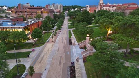 The Pathway - Syracuse University 库存照片