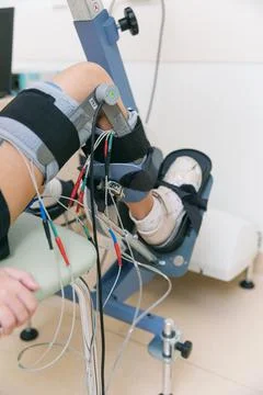 Patient on Continuous Passive Range of Motion machines. Device to provide Stock Photos