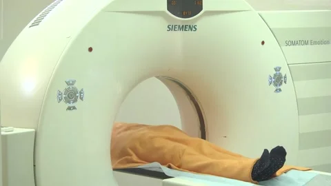 Patient in tomography Stock Footage 130793877