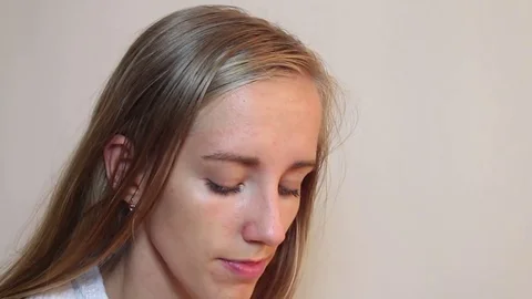 Patient using the nasal spray Stock Footage 71010743