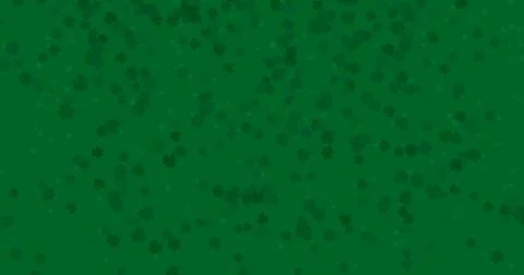 Patrick Day background with falling shamrock leaf pattern. For festive pub pa Illustrazione stock