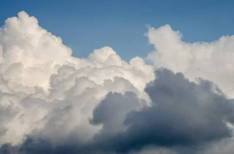 Pattern blue day sky with white clouds background pattern blue day sky wit... Foto stock