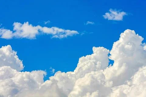 Pattern of clouds on sky in nature background Stockfoto's