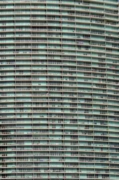 Pattern formed by balconies on a skyscraper Foto stock