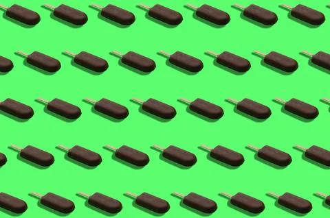 Pattern of ice cream in chocolate glaze. Fashionable ice cream in chocolate.. Foto stock