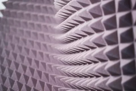 The pattern of the soundproof panel of polyurethane foam. black geometric Foto stock