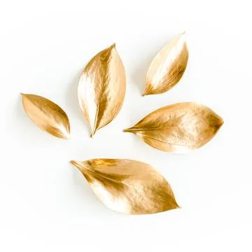 Pattern, texture with gold leaves isolated on white background. flat lay, top 스톡 사진