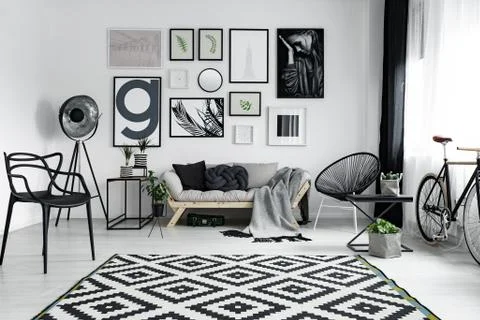 Patterned carpet in room Stock-Fotos