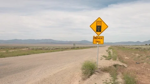 Pavement ends sign zoom Video stock 89778602