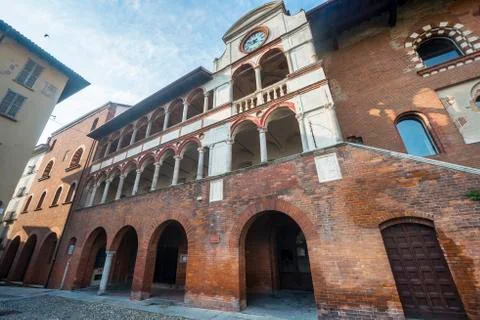 Pavia Photos