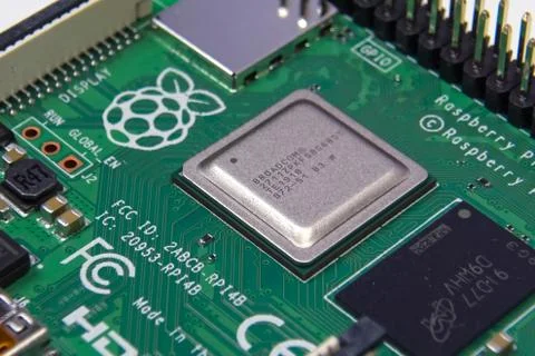 Pay mini computer with a processor and interface connectors. Min 스톡 사진