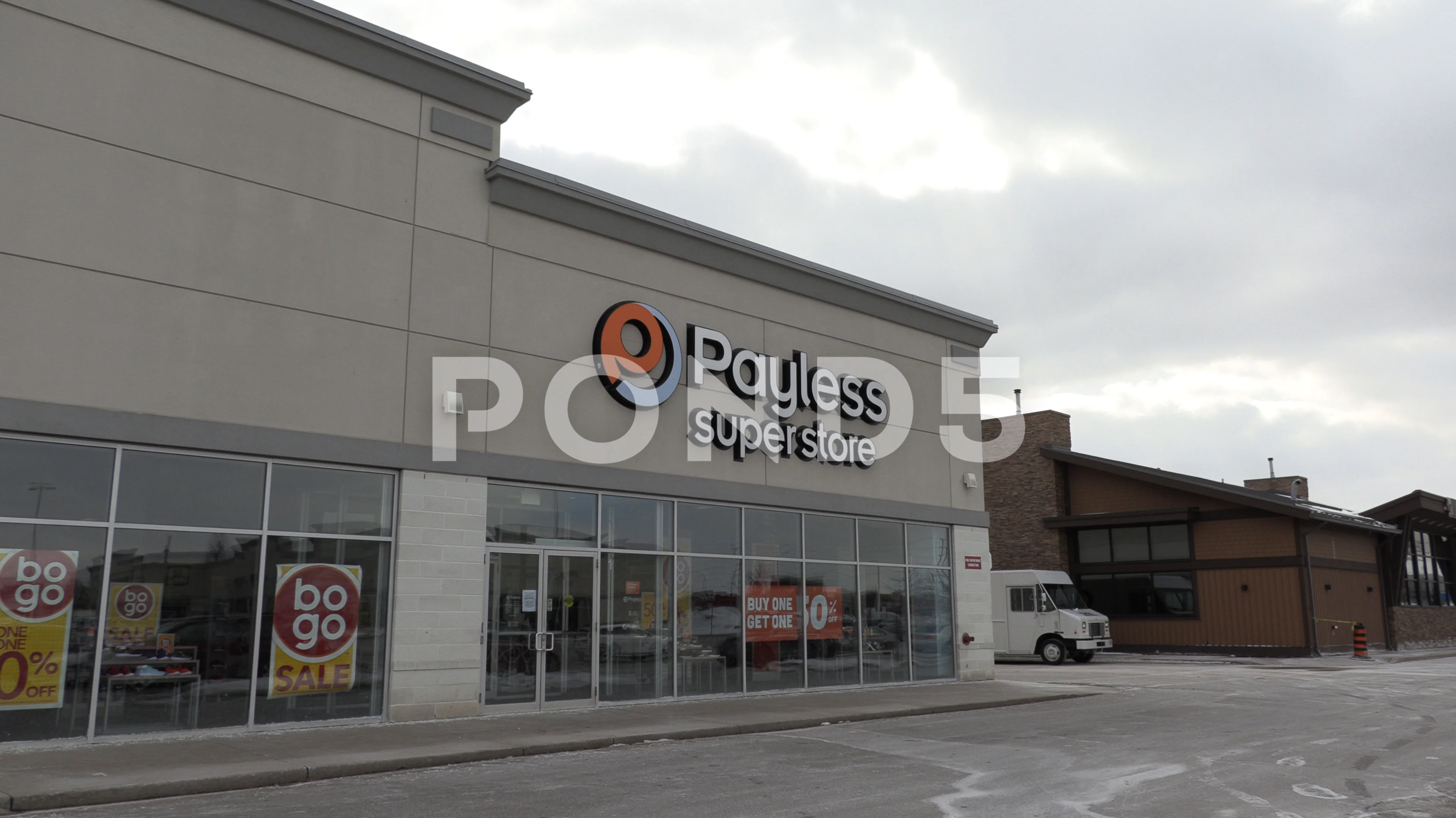 payless superstore