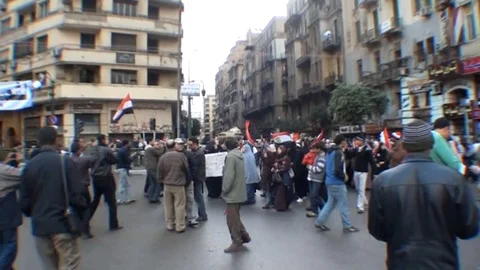 Peaceful demonstrations fill Cairo's streets Stock Footage 114763653