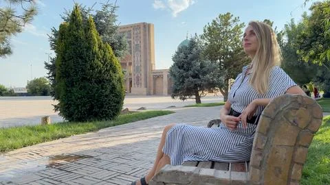 Peaceful Reflections at Hast Imam Complex in Tashkent Фото