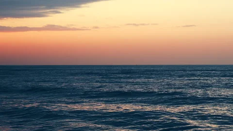 Peaceful Sunset Seascape With Clear Sky and Gentle Ocean Waves Stock-Footage 342592152