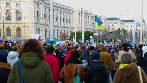 A peacefull protest in Vienna against the war in the Ukraine Stock Footage 171126312