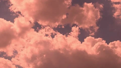 Peach Orange Cumulus Clouds in Sun Rays Transform on the Blue Sunset Sky Airplan Vídeos de archivo 332216673