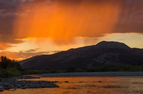 Peach rain at sunset Foto stock